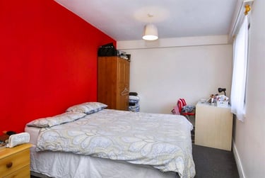 2 bed flat, Gilwell Street,, City Centre, Plymouth, PL48BU - Image 3
